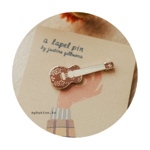 [Justine][Pin]Brown Guitar.핀뱃지